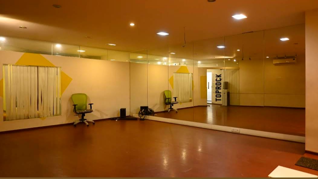 Gallery image
