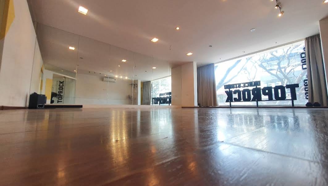 Gallery image